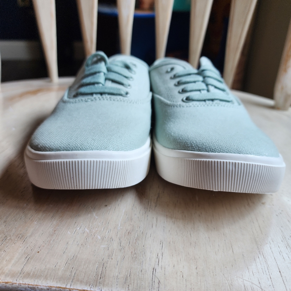 Hand Embroidered Time & Tru Green Canvas Sneakers - 8 - Picture 6 of 6